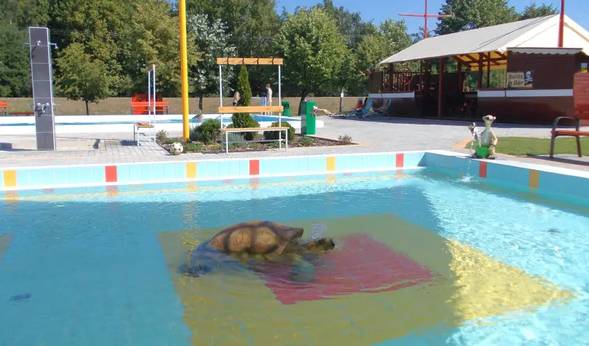 H�forr�s Hotel �s �d�l�park Gyula - P�nk�sd