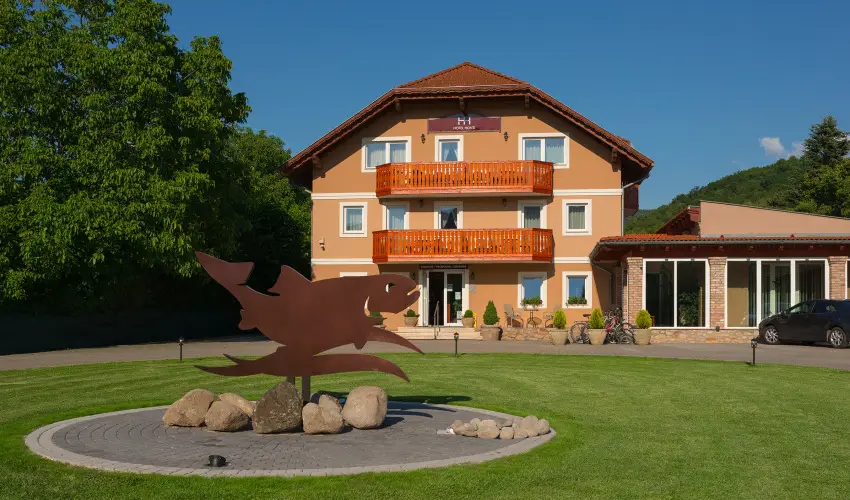 Hotel Honti Wellness s Konferencia Szlloda Visegrd - Pnksd (min. 2 j)