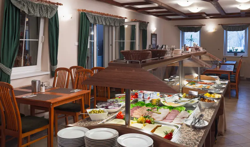 Hotel Honti Wellness �s Konferencia Sz�lloda Visegr�d - P�nk�sd (min. 2 �j)