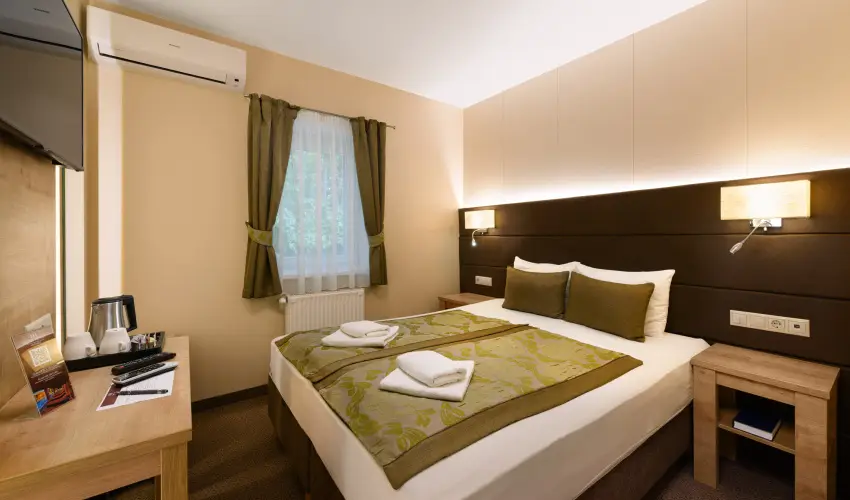 Hotel Honti Wellness �s Konferencia Sz�lloda Visegr�d - P�nk�sd (min. 2 �j)