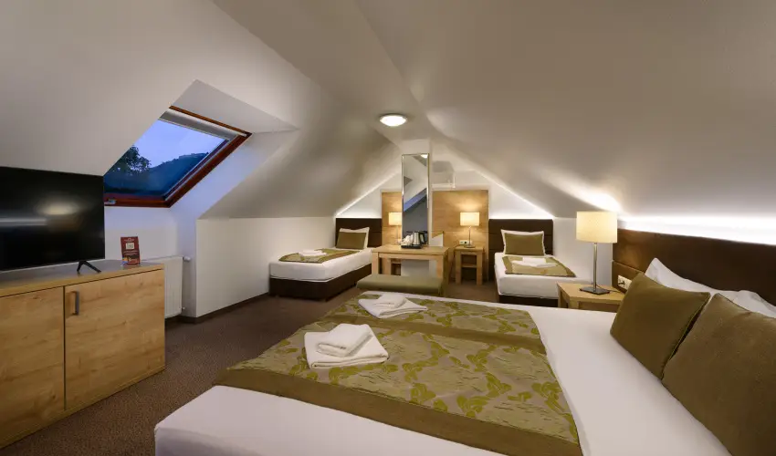 Hotel Honti Wellness �s Konferencia Sz�lloda Visegr�d - P�nk�sd (min. 2 �j)