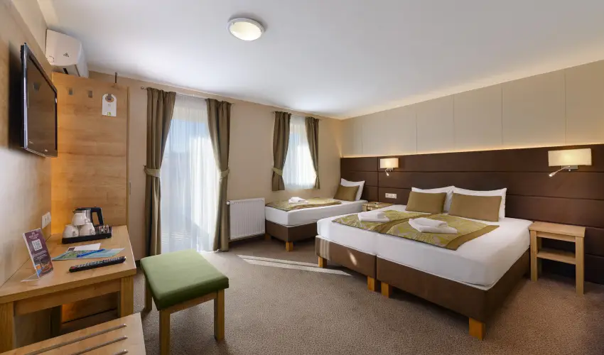 Hotel Honti Wellness �s Konferencia Sz�lloda Visegr�d - P�nk�sd (min. 2 �j)