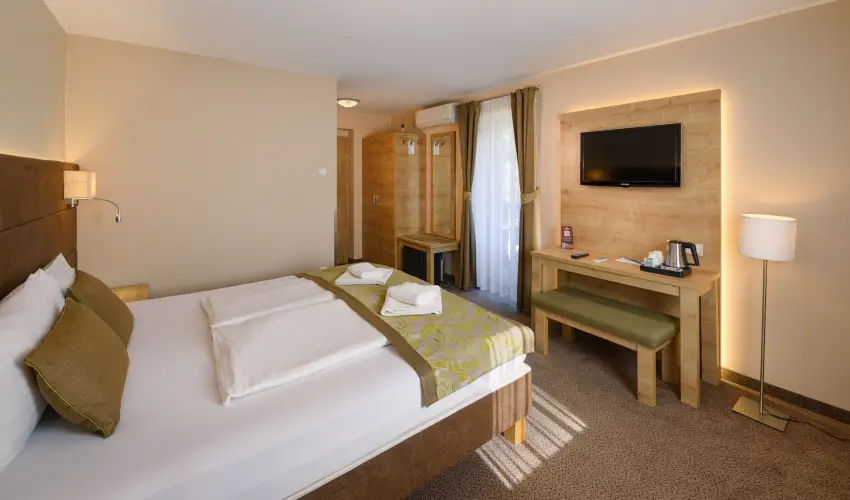 Hotel Honti Wellness �s Konferencia Sz�lloda Visegr�d - P�nk�sd (min. 2 �j)