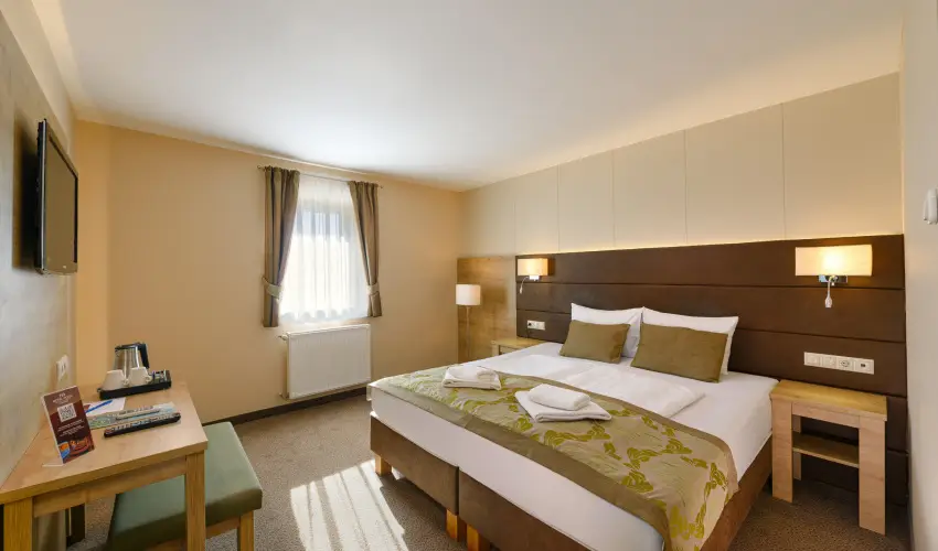 Hotel Honti Wellness �s Konferencia Sz�lloda Visegr�d - P�nk�sd (min. 2 �j)