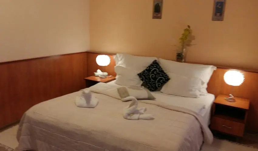 Hotel Isabell Gyr - Pnksd 