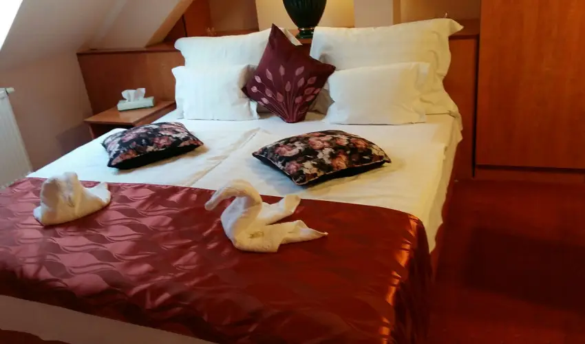 Hotel Isabell Gyr - Pnksd 