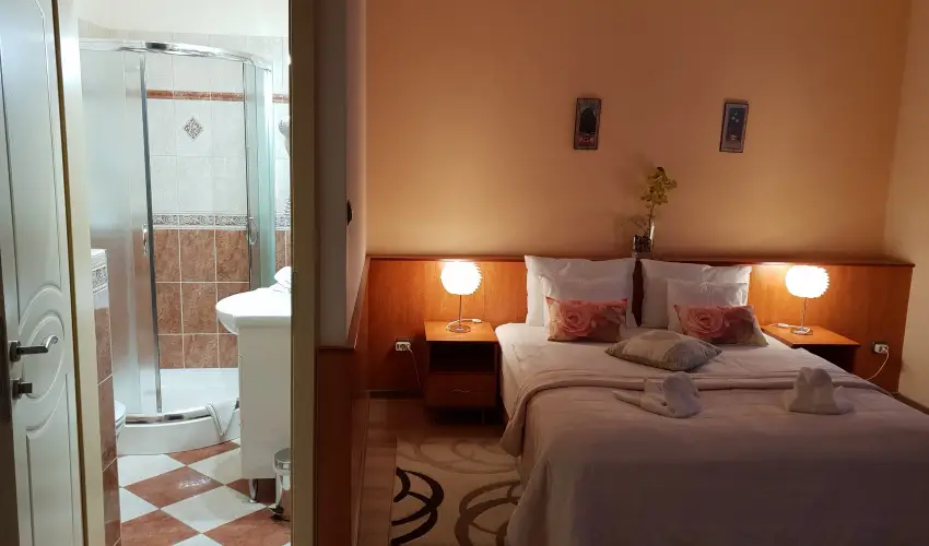 Hotel Isabell Gyr - Pnksd 