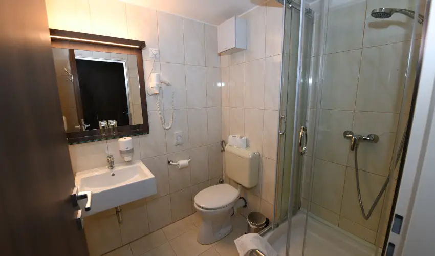 Hotel Jade Veszprm - Pnksd 