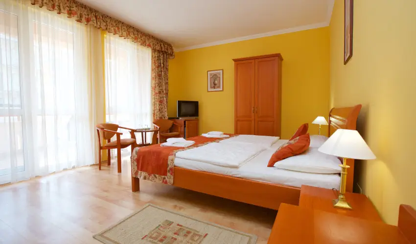 Hotel Jrja Hajdszoboszl - Pnksd (min. 2 j)