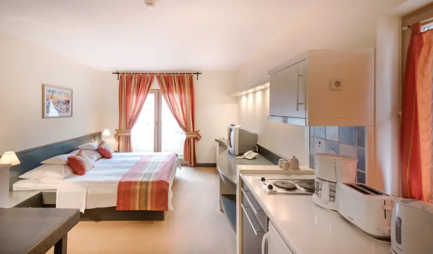 Hotel Kalma Hvz - Pnksd - teljes elrefizetssel