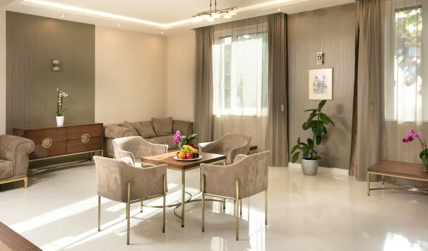 Hotel Klvria Gyr - Pnksd 