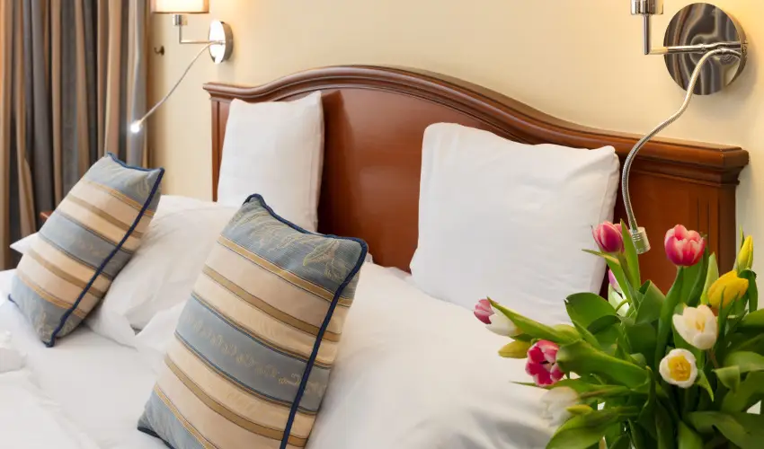 Hotel Klvria Gyr - Pnksd 