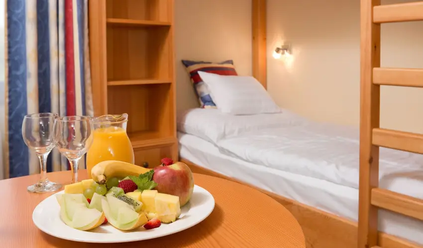 Hotel Klvria Gyr - Pnksd 