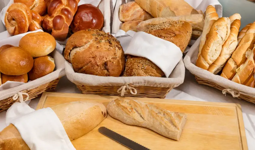 Hotel Klvria Gyr - Pnksd 