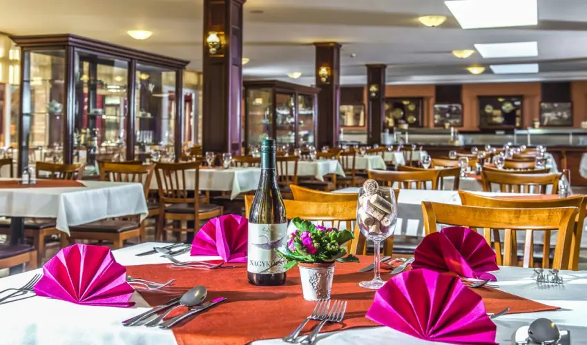 Hotel Kapitány Superior Wellness Sümeg - Pünkösd a Kapitányban (min. 3 éj)