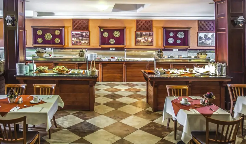Hotel Kapitány Superior Wellness Sümeg - Pünkösd a Kapitányban (min. 3 éj)