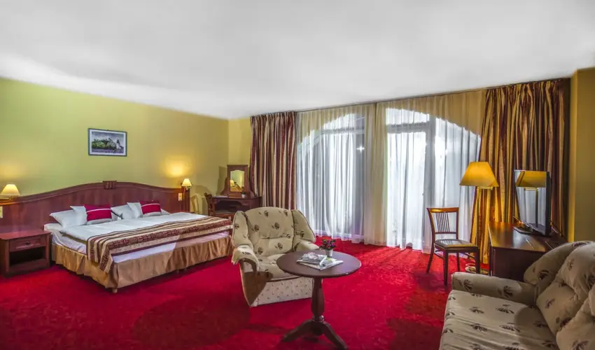 Hotel Kapitány Superior Wellness Sümeg - Pünkösd a Kapitányban (min. 3 éj)