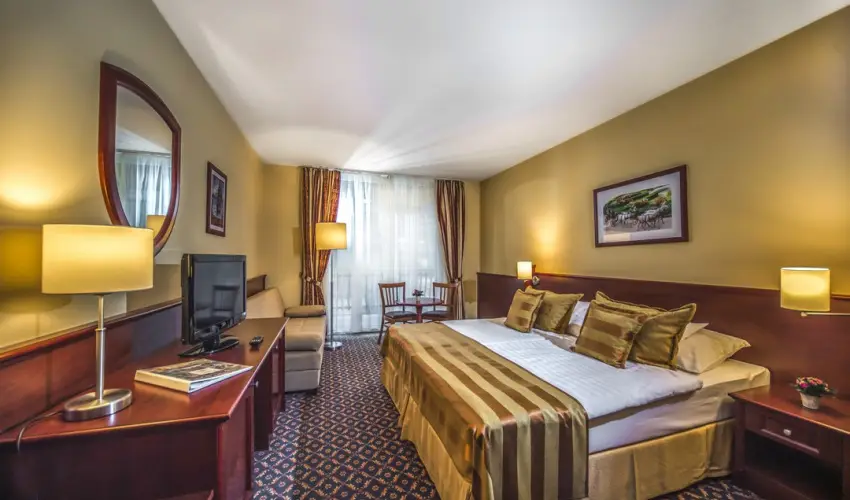 Hotel Kapitány Superior Wellness Sümeg - Pünkösd a Kapitányban (min. 3 éj)