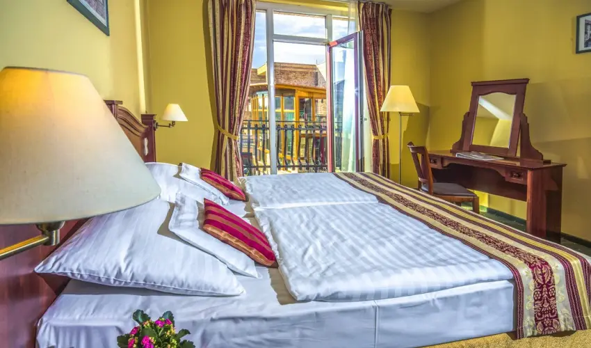 Hotel Kapitány Superior Wellness Sümeg - Pünkösd a Kapitányban (min. 3 éj)