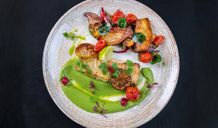 Hotel Kiss Tata - Pnksd 