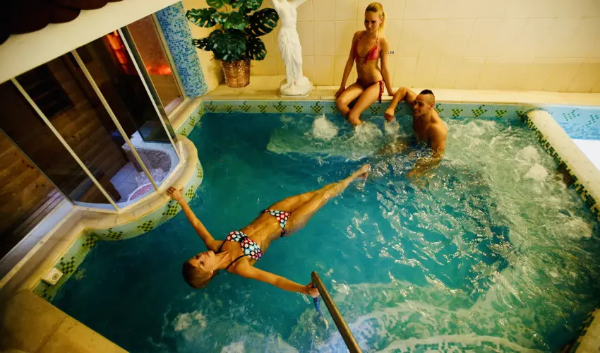 Hotel Korona Wellness, Rendezvény & Borhotel Eger Eger - Pünkösd Egerben (min. 2 éj)