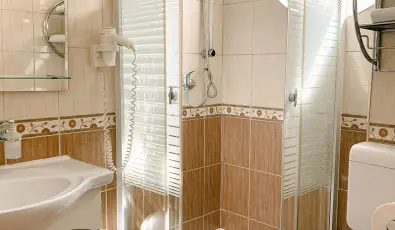 Hotel Korona Wellness, Rendezvny & Borhotel Eger Eger