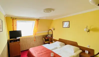 Hotel Korona Wellness, Rendezvny & Borhotel Eger Eger