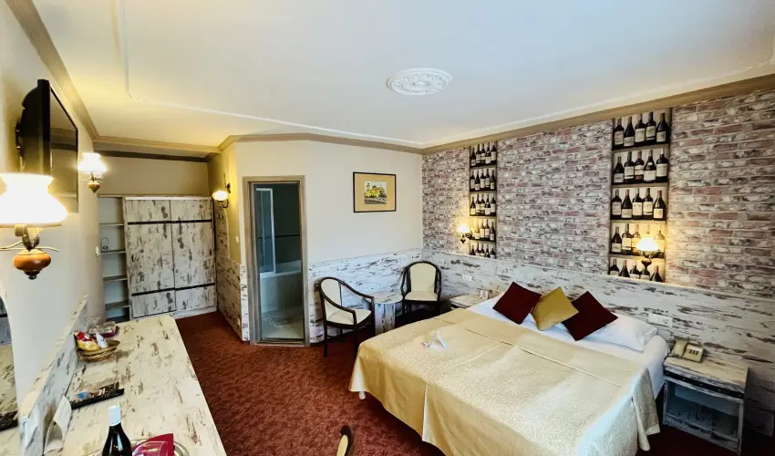 Hotel Korona Wellness, Rendezvény & Borhotel Eger Eger - Pünkösd Egerben (min. 2 éj)