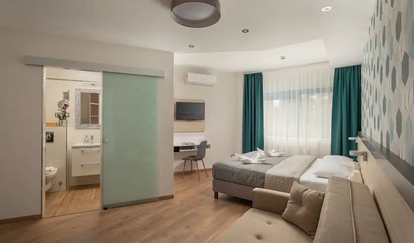 Kristly Hotel Keszthely - Pnksd