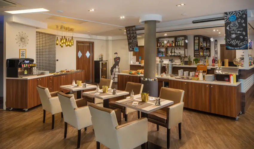 Kristly Hotel Keszthely - Pnksd