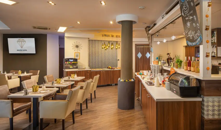 Kristly Hotel Keszthely - Pnksd