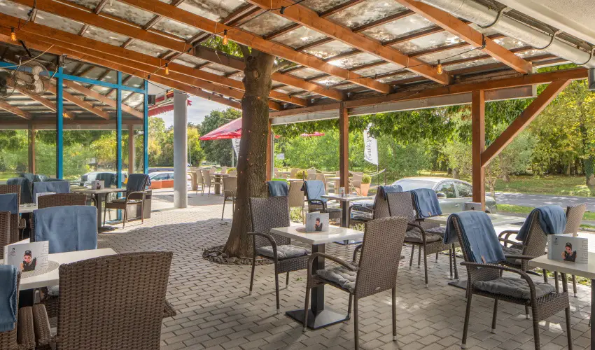 Kristly Hotel Keszthely - Pnksd