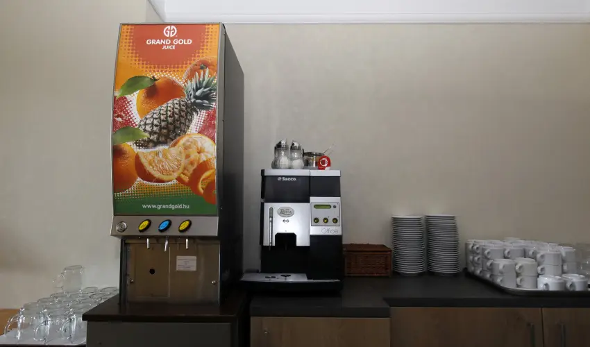 Hotel Laroba Alsrs - Pnksd (min. 2 j)