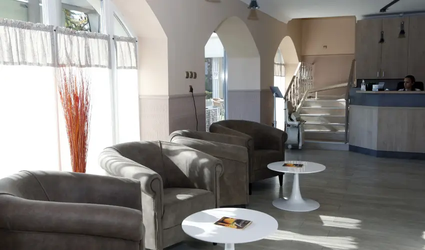 Hotel Laroba Alsrs - Pnksd (min. 2 j)