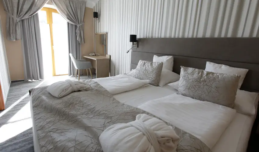 Hotel Laroba Alsrs - Pnksd (min. 2 j)