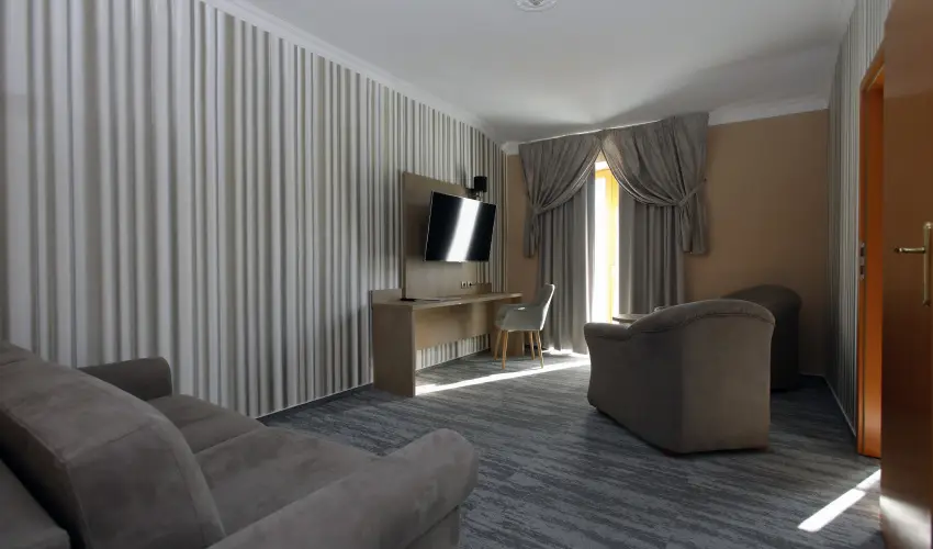 Hotel Laroba Alsrs - Pnksd (min. 2 j)