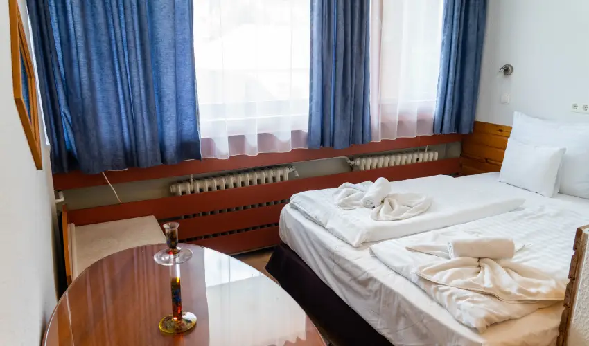 Majerik Hotel Hvz - Pnksd