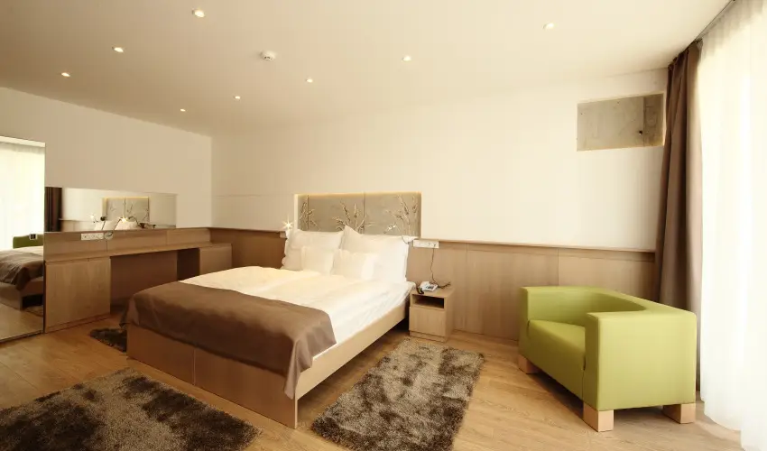 Hotel Historia Malomkert Veszpr�m - P�nk�sd 