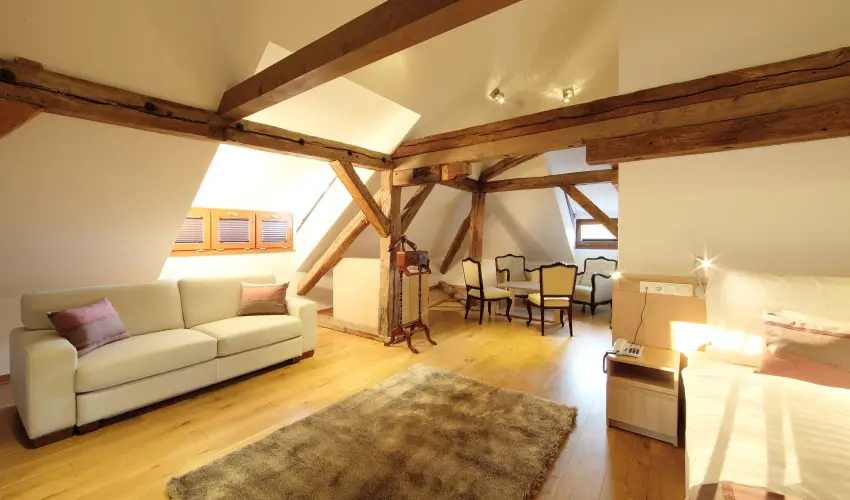 Hotel Historia Malomkert Veszpr�m - P�nk�sd 