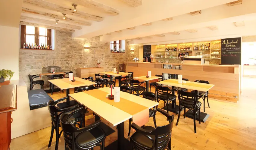 Hotel Historia Malomkert Veszpr�m - P�nk�sd 