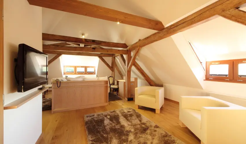 Hotel Historia Malomkert Veszpr�m - P�nk�sd 