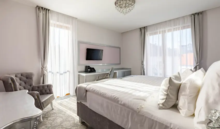 Hotel Historia Malomkert Veszpr�m - P�nk�sd 