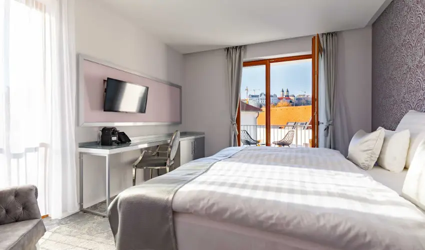 Hotel Historia Malomkert Veszpr�m - P�nk�sd 