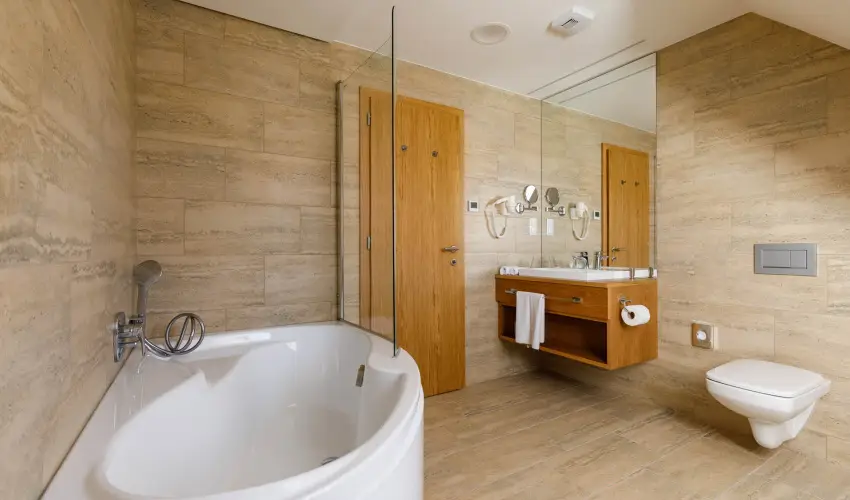 Hotel Historia Malomkert Veszpr�m - P�nk�sd 