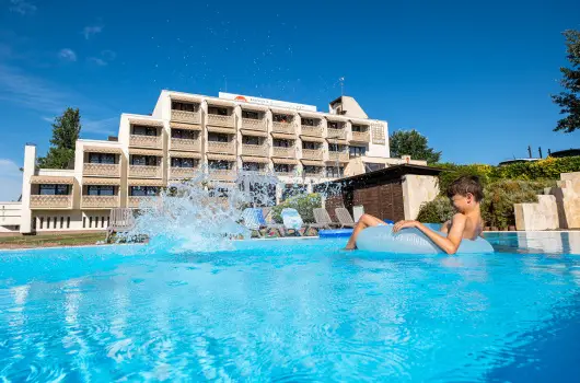 Hotel Margarta - Pnksd