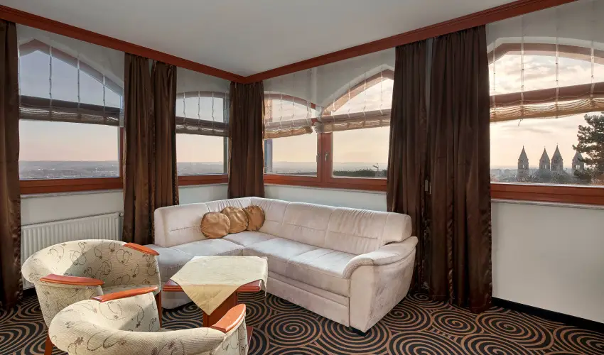 Sndor Hotel Pcs - Pnksd