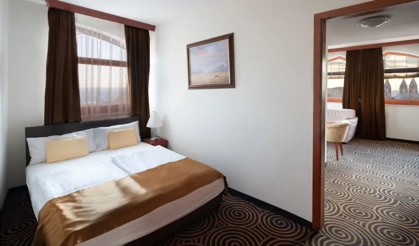 Sndor Hotel Pcs - Pnksd