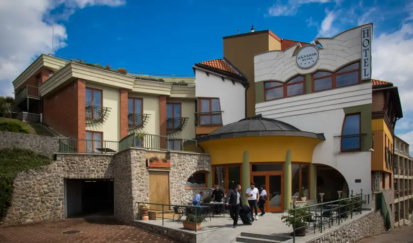 Sndor Hotel Pcs - Pnksd