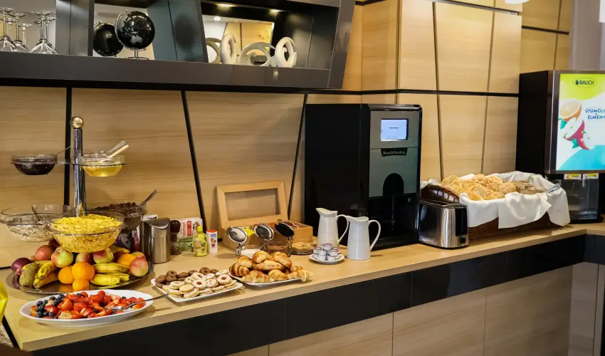 Sndor Hotel Pcs - Pnksd