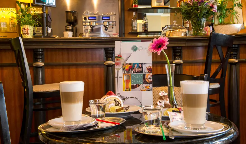 Palace Hotel  Hvz - Pnksd - teljes elrefizetssel